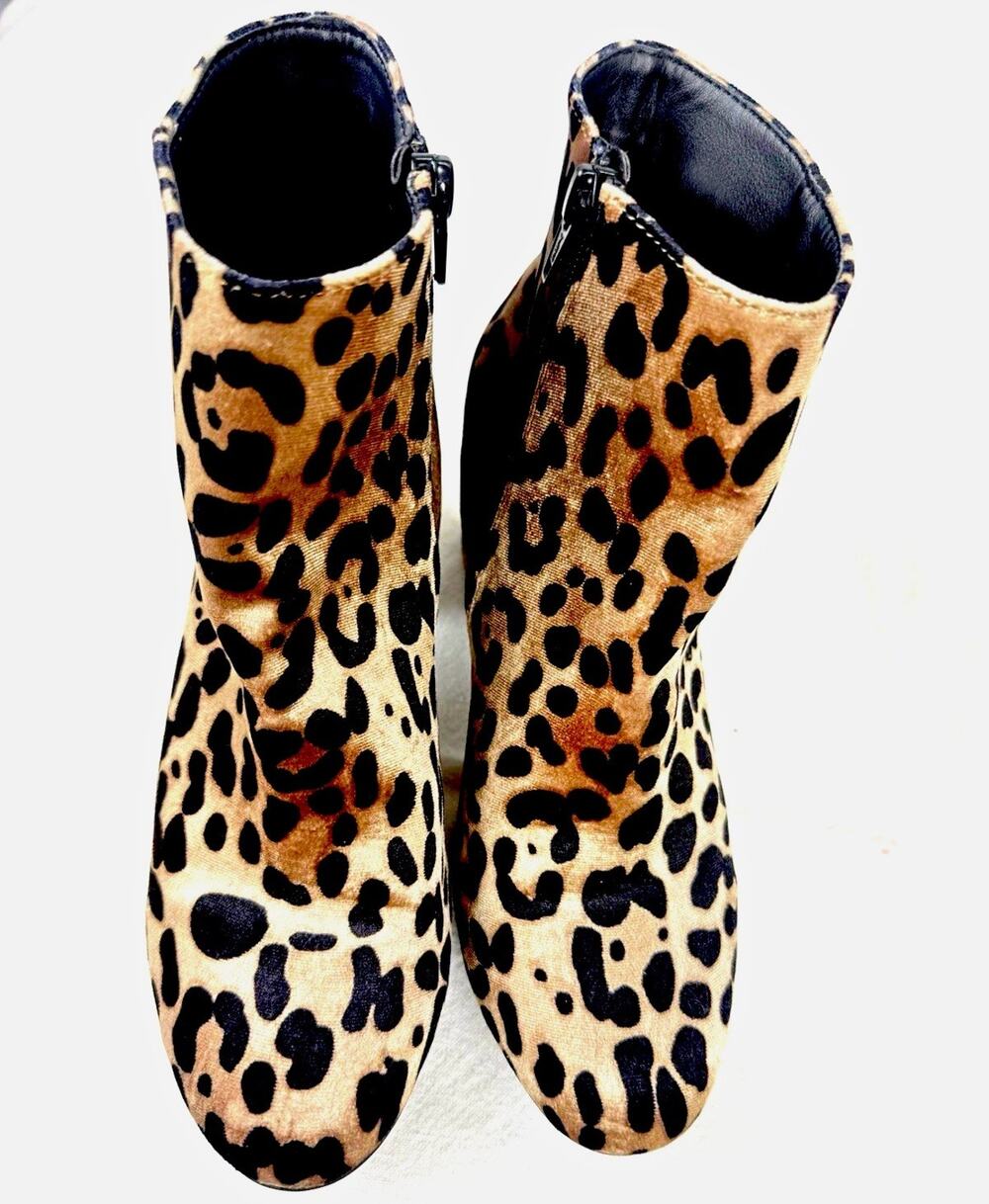 A New Day Leopard Print Ankle Booties Women's 7.5 Velvet Side Zip 2.25" Heel